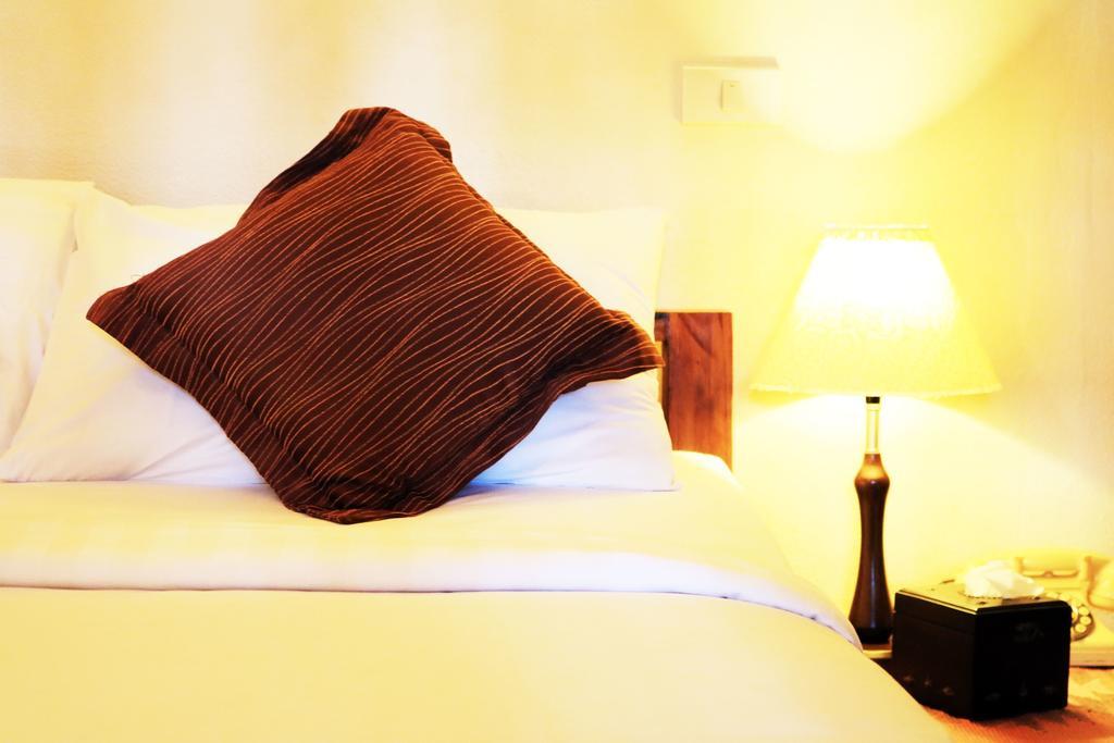 I'M Happy Bed & Breakfast Chiang Mai Bagian luar foto